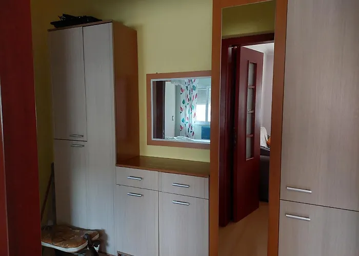 Next To Blloku Lovely Apartment-comodissimo Centro * Tirana