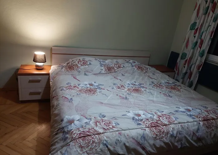 公寓 Next To Blloku Lovely Apartment-comodissimo Centro *