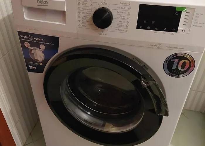 Next To Blloku Lovely Apartment-comodissimo Centro 公寓 *